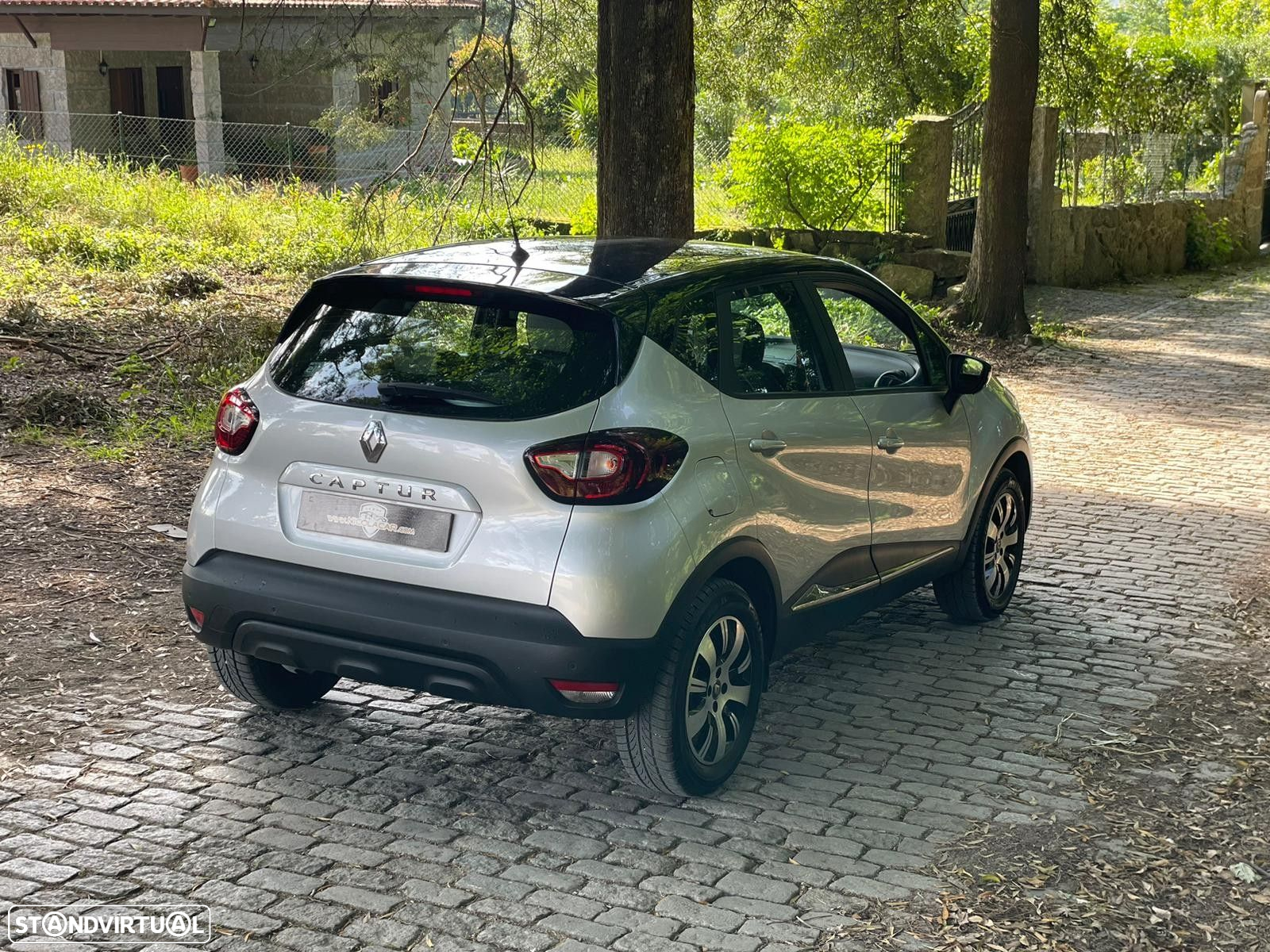 Renault Captur (ENERGY) TCe 90 INTENS - 32