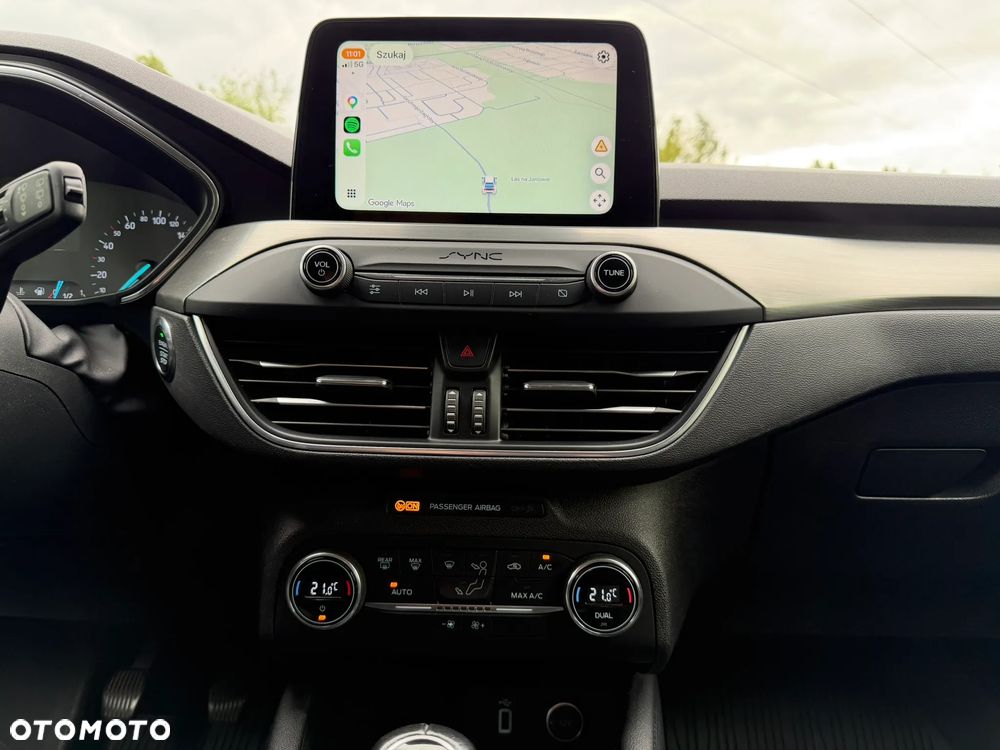 Ford Focus 1.5 EcoBoost Titanium - 15