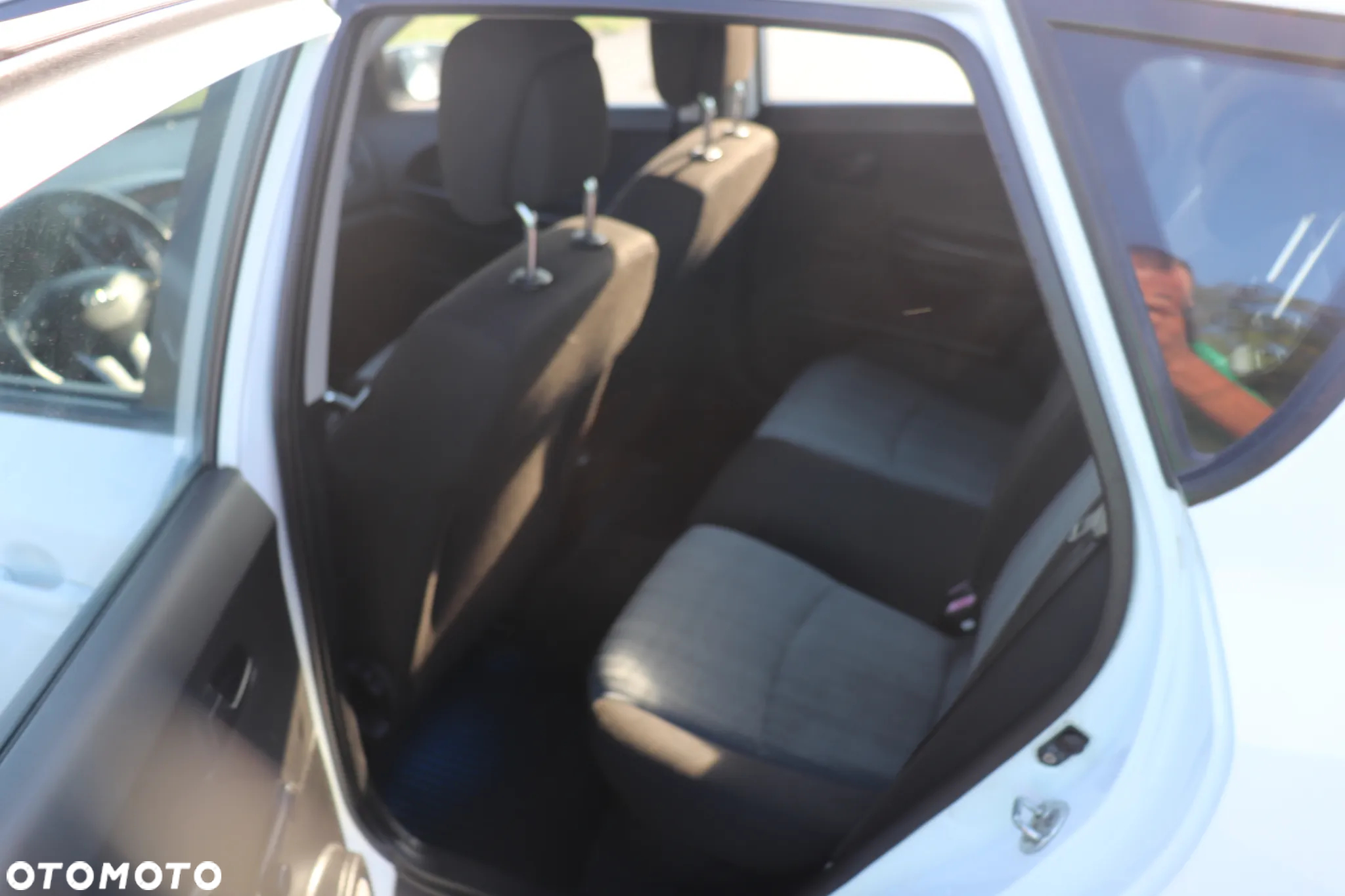 Kia Ceed 1.4 CVVT Attract - 17