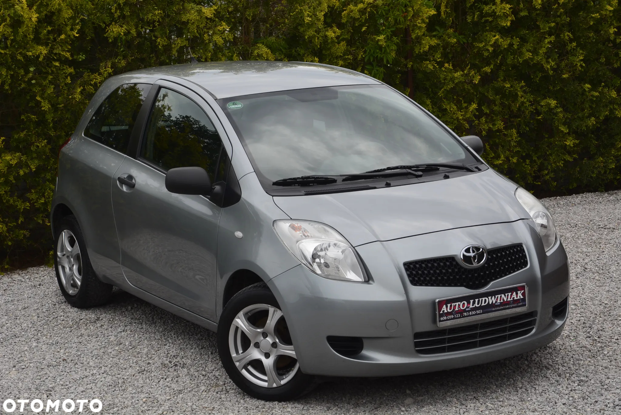 Toyota Yaris 1.3 Luna A/C - 16