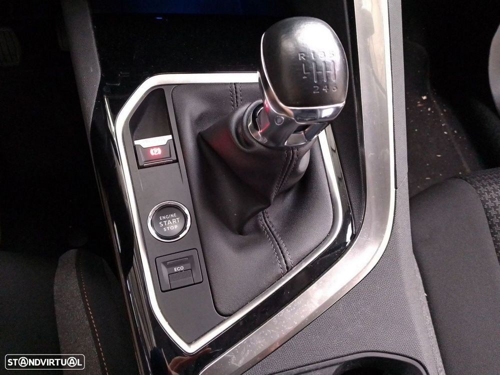 Peugeot 3008 1.5 BlueHDi Active Pack - 19