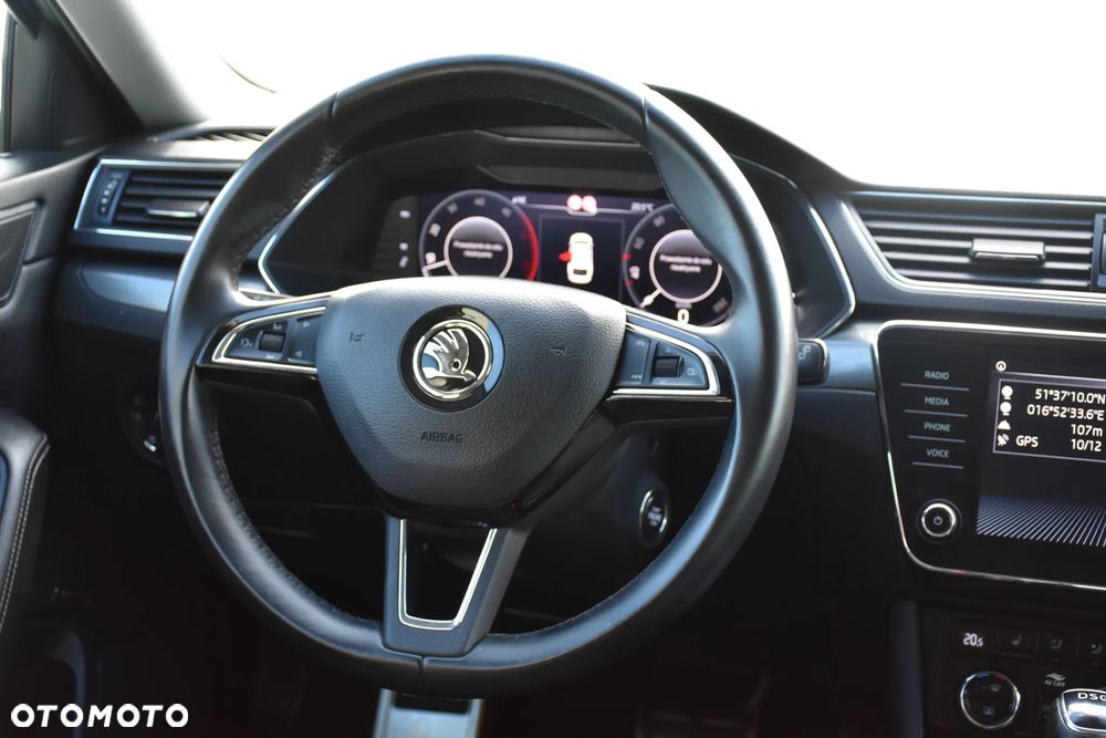Skoda Superb 2.0 TDI DSG Ambition - 10