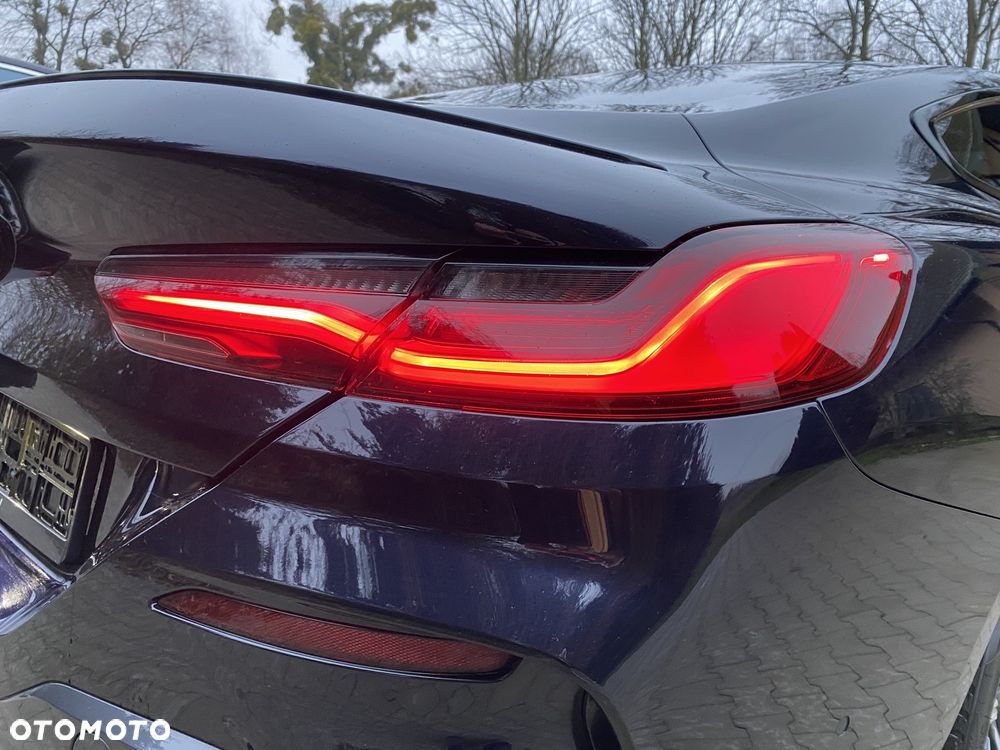 BMW Seria 8 - 9