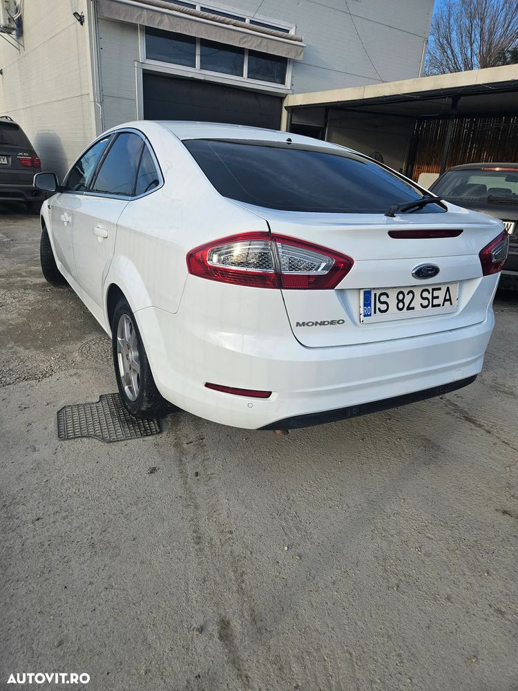 Ford Mondeo 2.0 TDCI PowerShift Business Class - 5