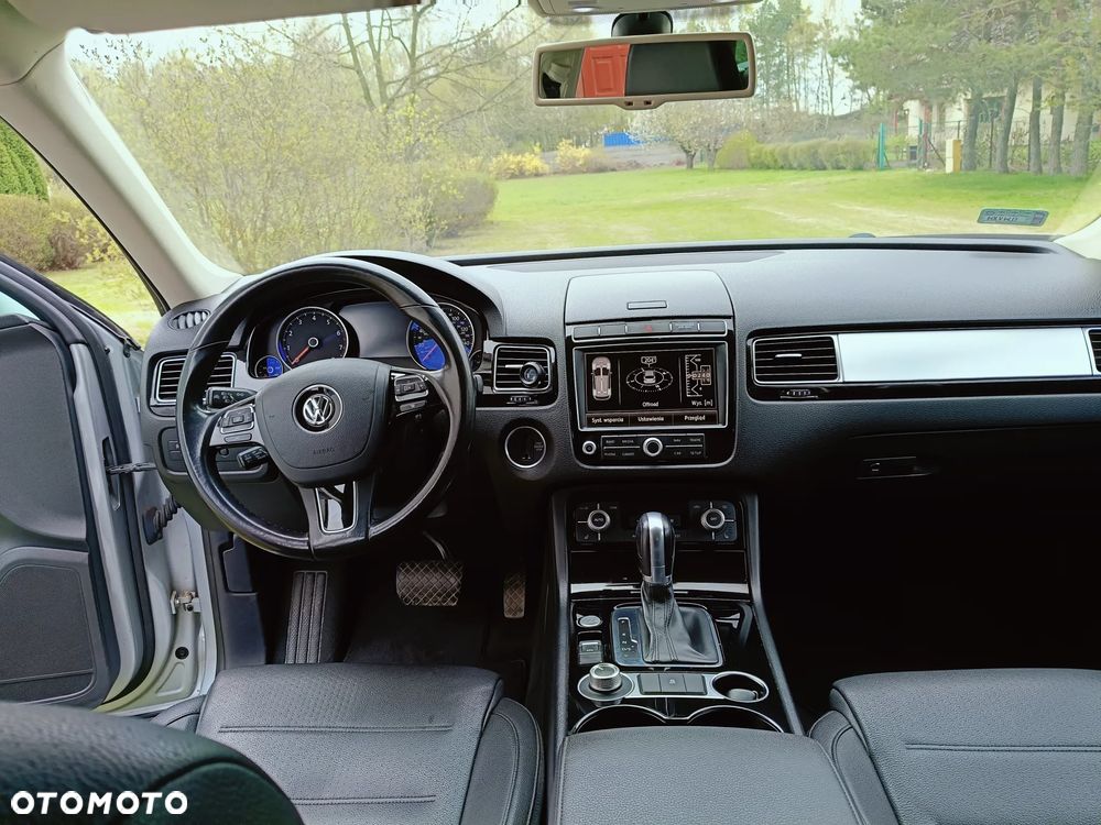 Volkswagen Touareg - 18