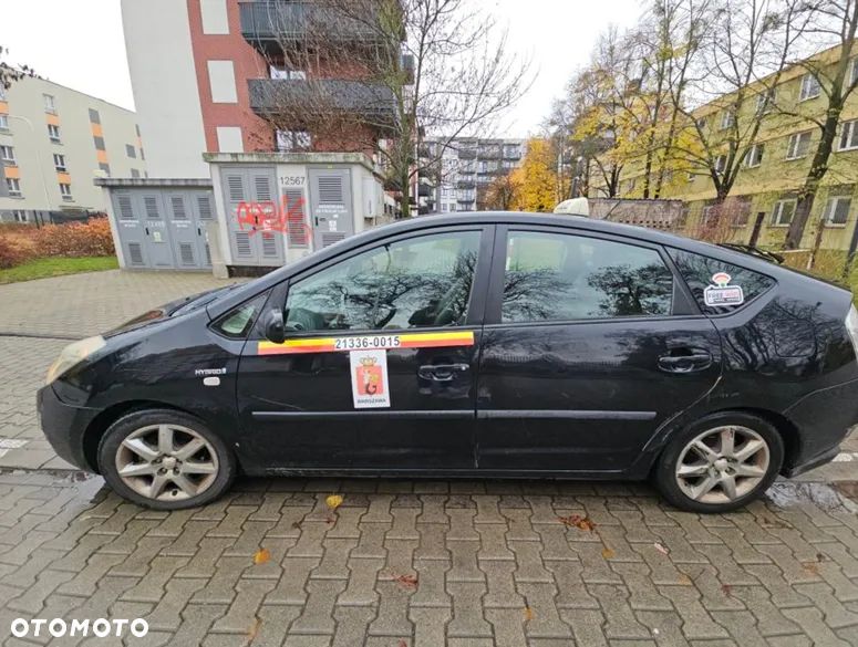 Toyota Prius 1.5 VVT-i Sol - 3