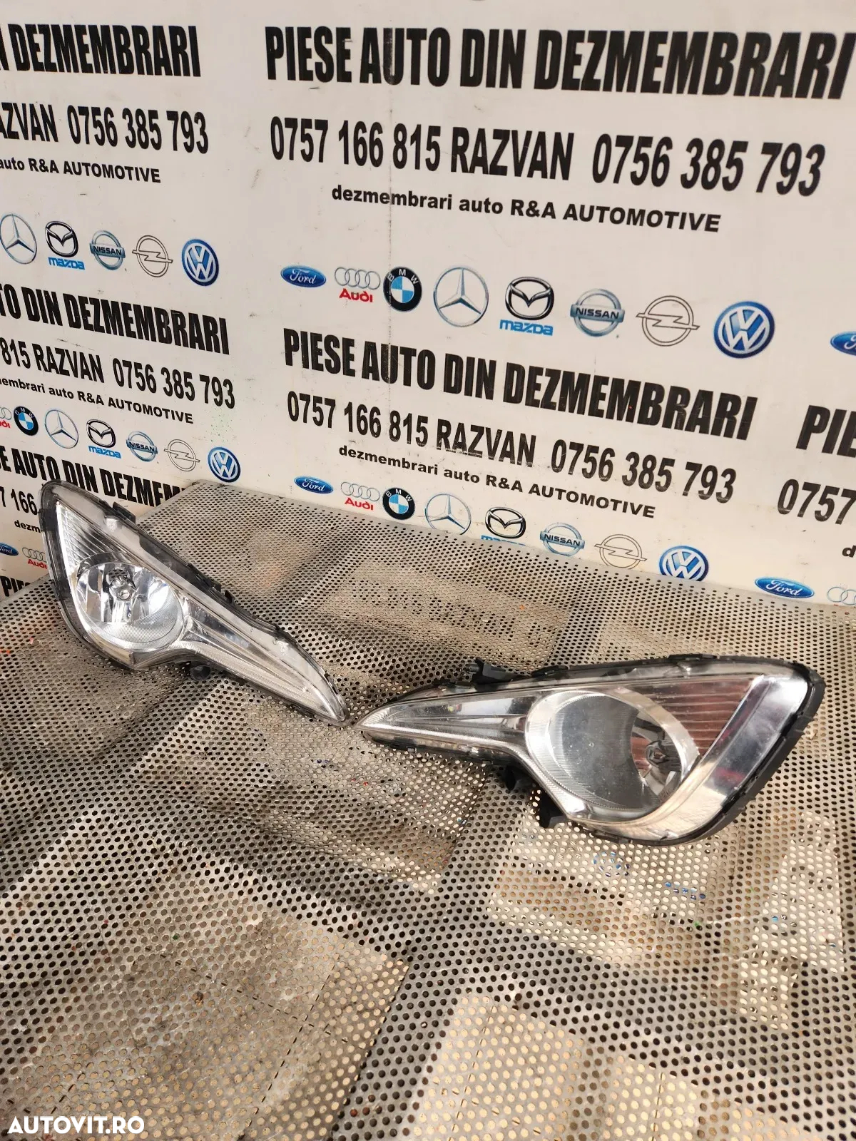 Proiectoare Proiector Ceata Hyundai I40 An 2011-2012-2013-2014-2015-2016-2017 Cod -3Z010 -3Z010 - 3