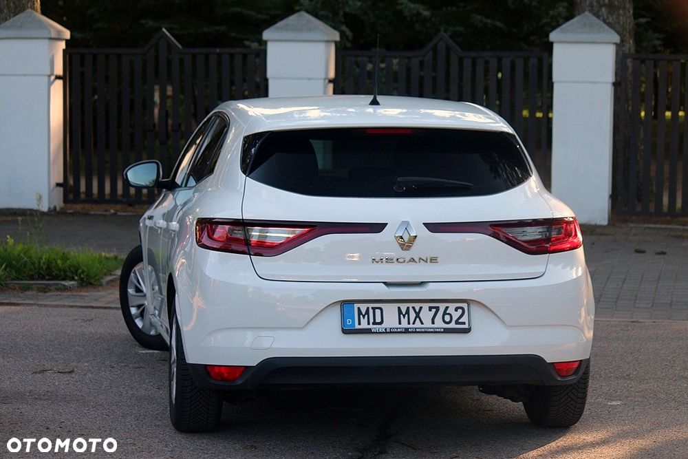 Renault Megane ENERGY TCe 115 LIMITED - 8