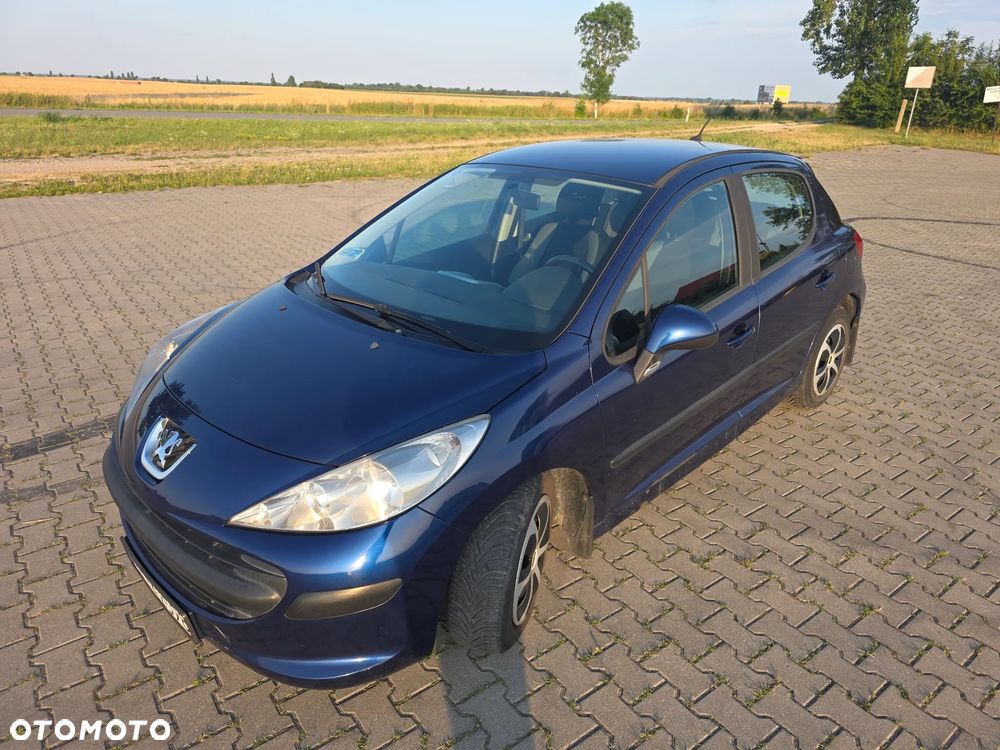 Peugeot 207 1.4 16V Presence - 3