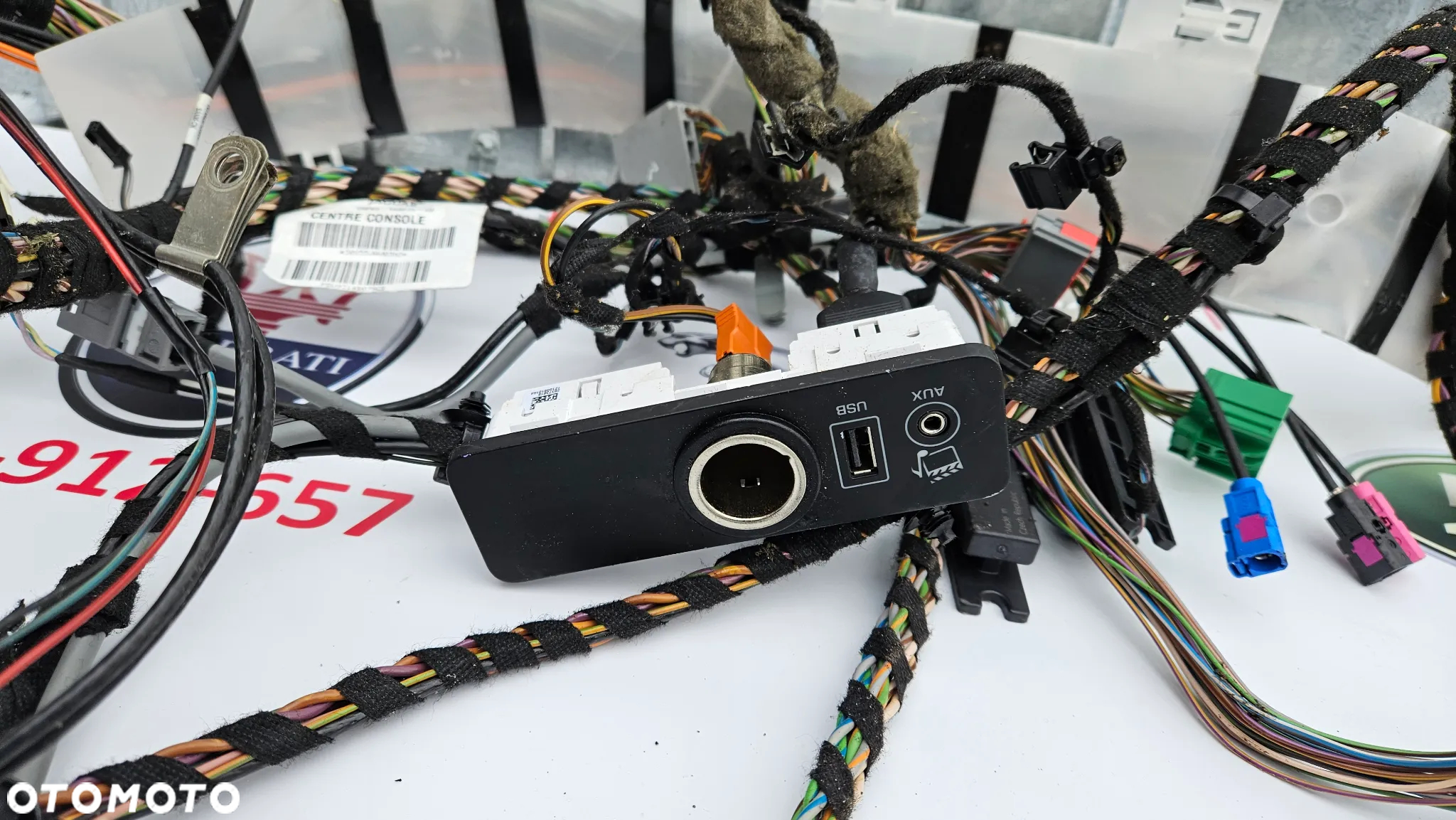 Jaguar XJ 351 Instalacja lewa komory bagażnika Wiązka tył lewy Przewody wzmacniacza DW93-18C951-CAC - 9