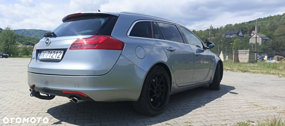 Opel Insignia 2.0 CDTI - 9