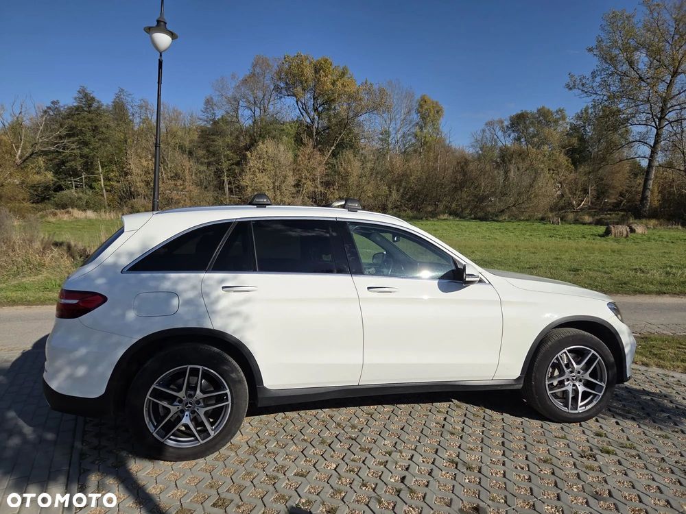 Mercedes-Benz GLC - 2