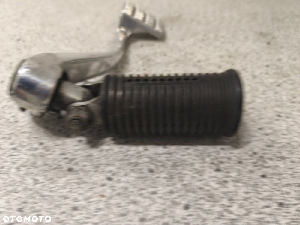 Dźwignia hamulcowa, pedał hamulca tył, podnóżek prawy kierowcy Harley Davidson Sportster 883 - 6