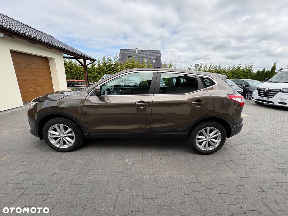 Nissan Qashqai 1.2 DIG-T N-Vision - 5