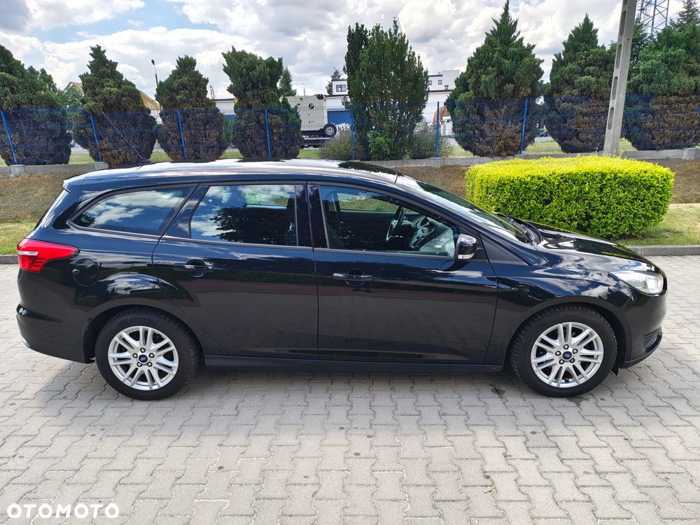 Ford Focus 1.5 TDCi ECOnetic 88g Start-Stopp-System Business - 8