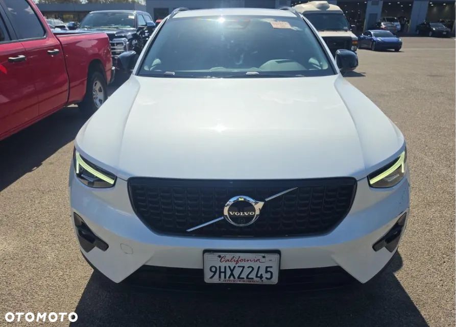 Volvo XC 40 - 2