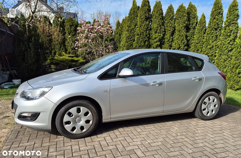 Opel Astra 1.6 Active EU6 - 8