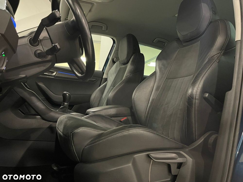 Skoda Karoq 2.0 TDI SCR 4x4 Style - 9