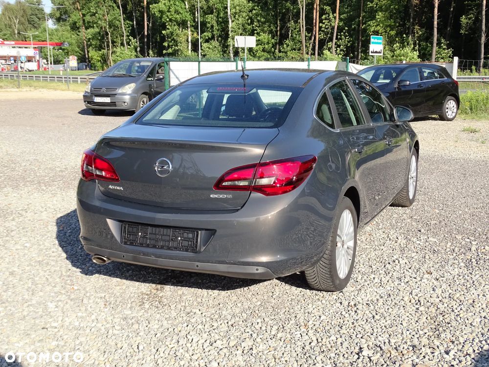 Opel Astra 1.4 Turbo ENERGY - 8