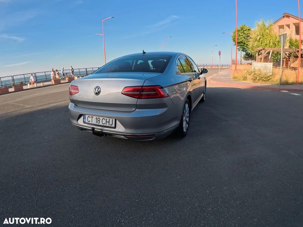Volkswagen Passat 1.4 TSI ACT DSG R Executive - 8