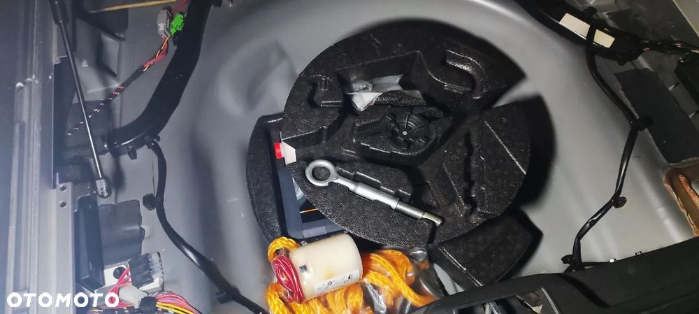 Volvo V70 2.0T Kinetic - 31