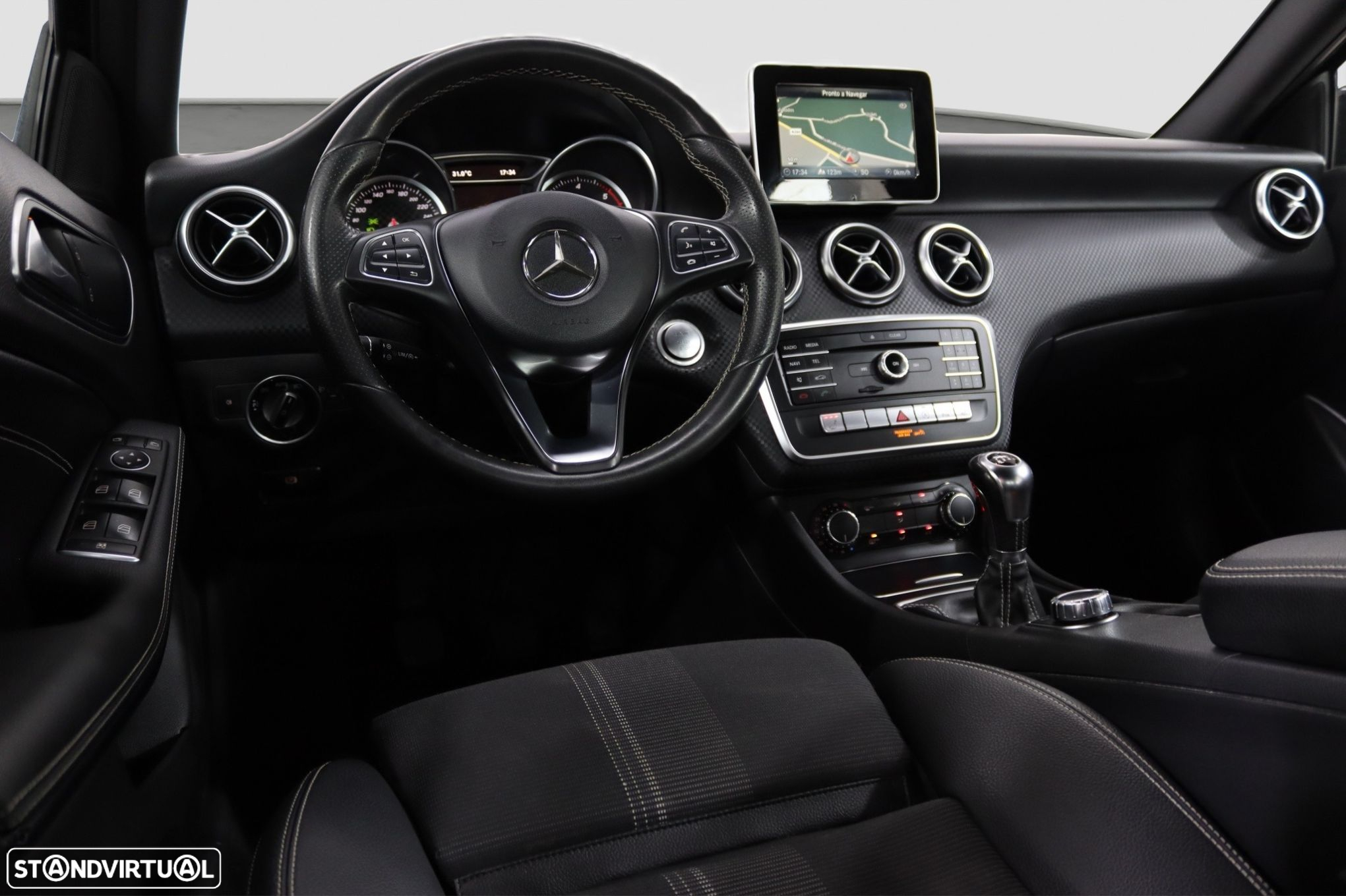 Mercedes-Benz A 180 CDI (BlueEFFICIENCY) Urban - 4