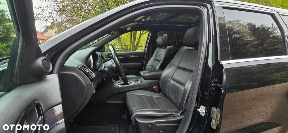 Jeep Grand Cherokee - 11