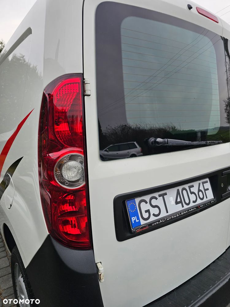 Opel Combo - 11