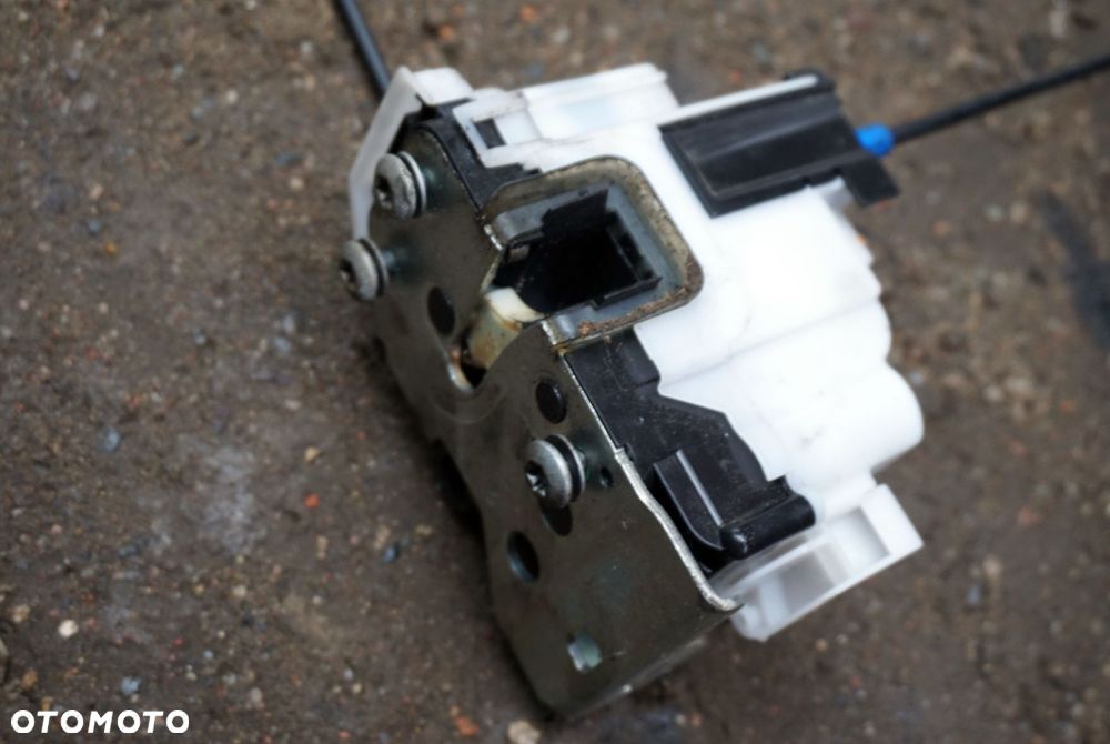 ZAMEK DRZWI LEWY PRZÓD DOBLO II 519750850 FIAT 2010-2014 - 2