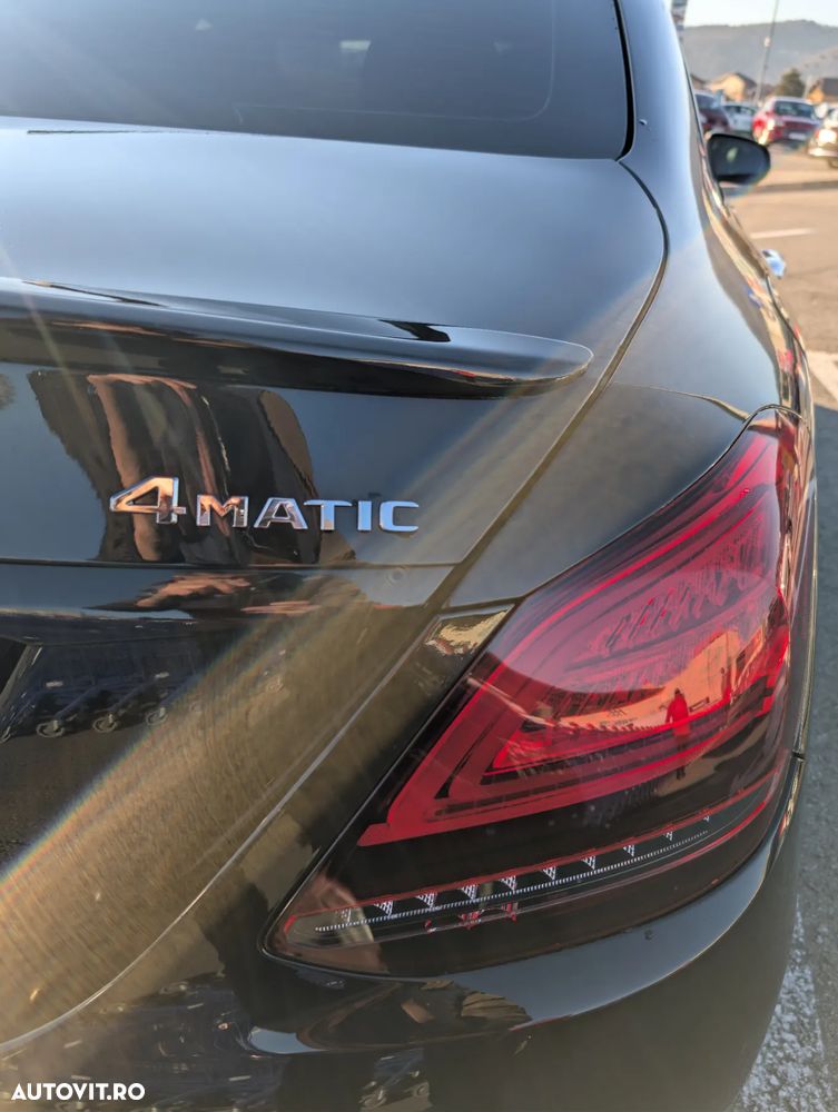 Mercedes-Benz C 300 9G-TRONIC AMG Line - 13