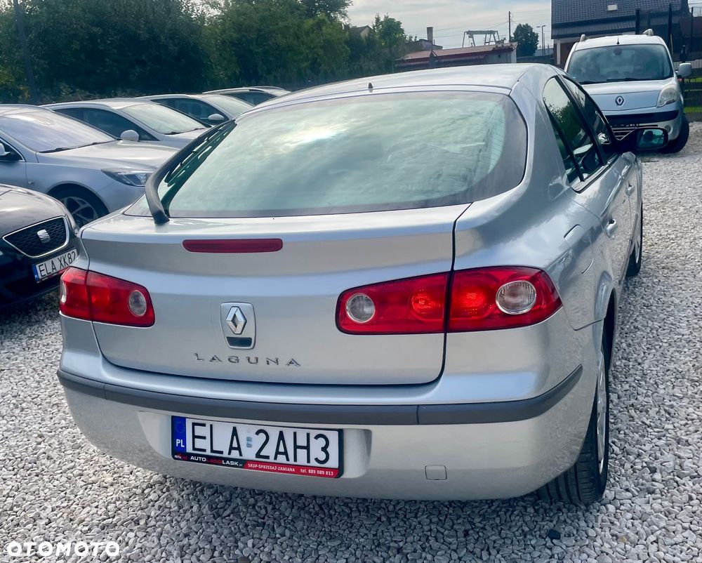 Renault Laguna - 16
