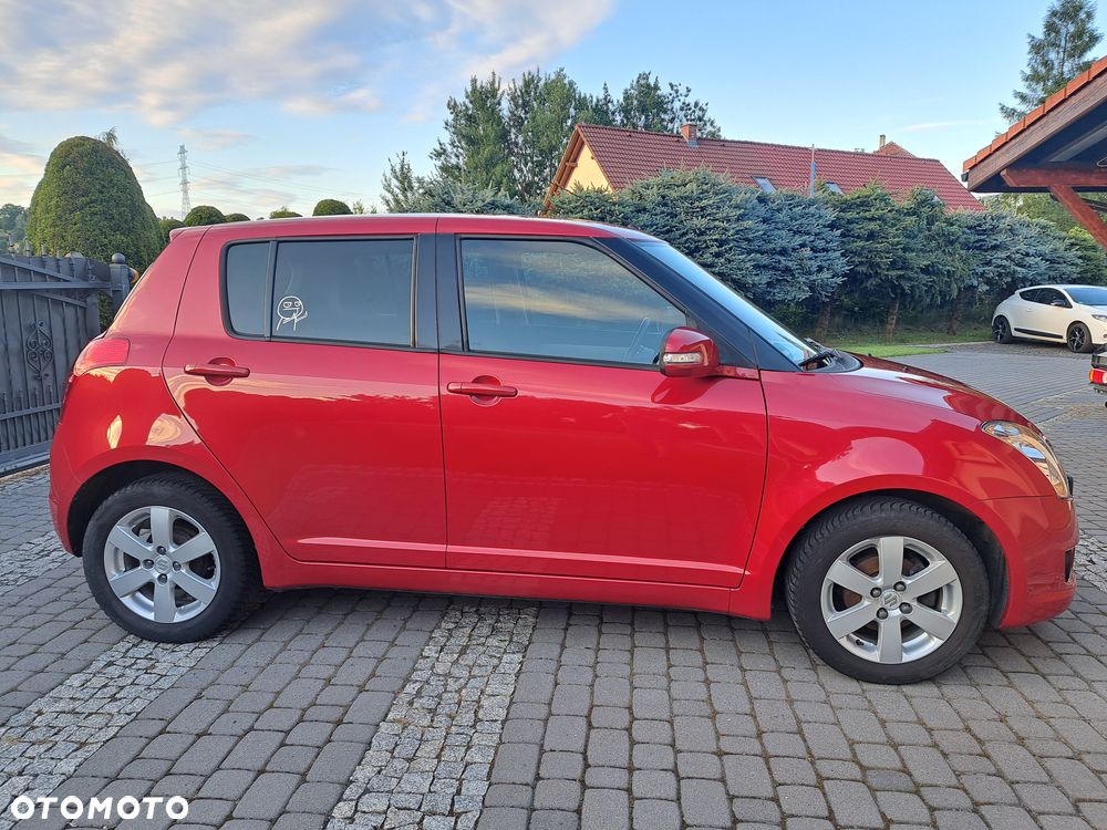 Suzuki Swift 1.3 Comfort dance - 4