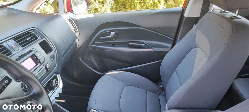 Kia Rio 1.4 Platinum Edition - 30