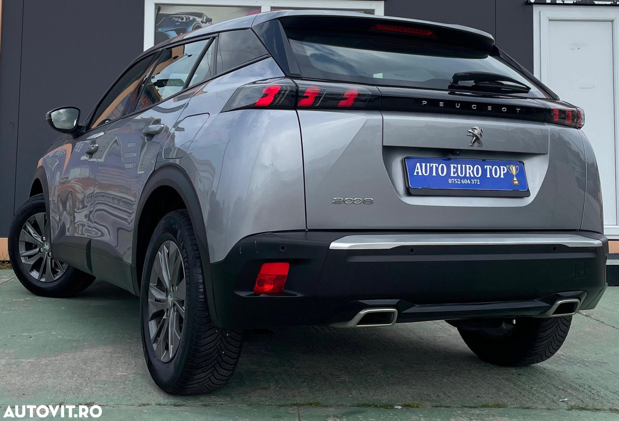 Peugeot 2008 1.2 PureTech EAT8 STT Active Pack - 15