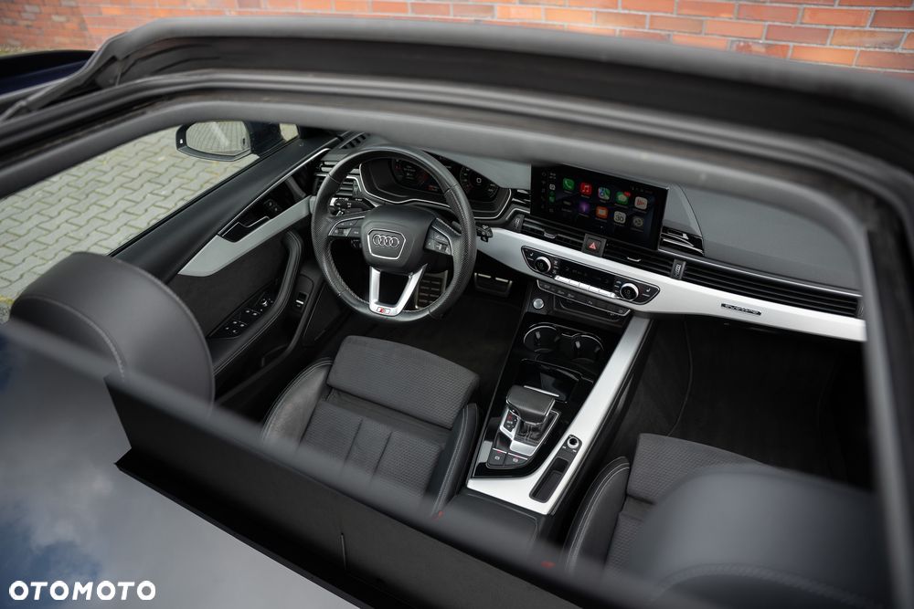 Audi A4 Avant 40 TFSI quattro S tronic S line - 27