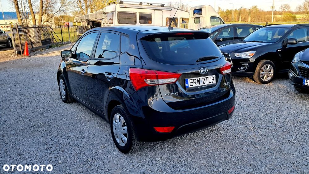 Hyundai ix20 1.6 Trend - 16