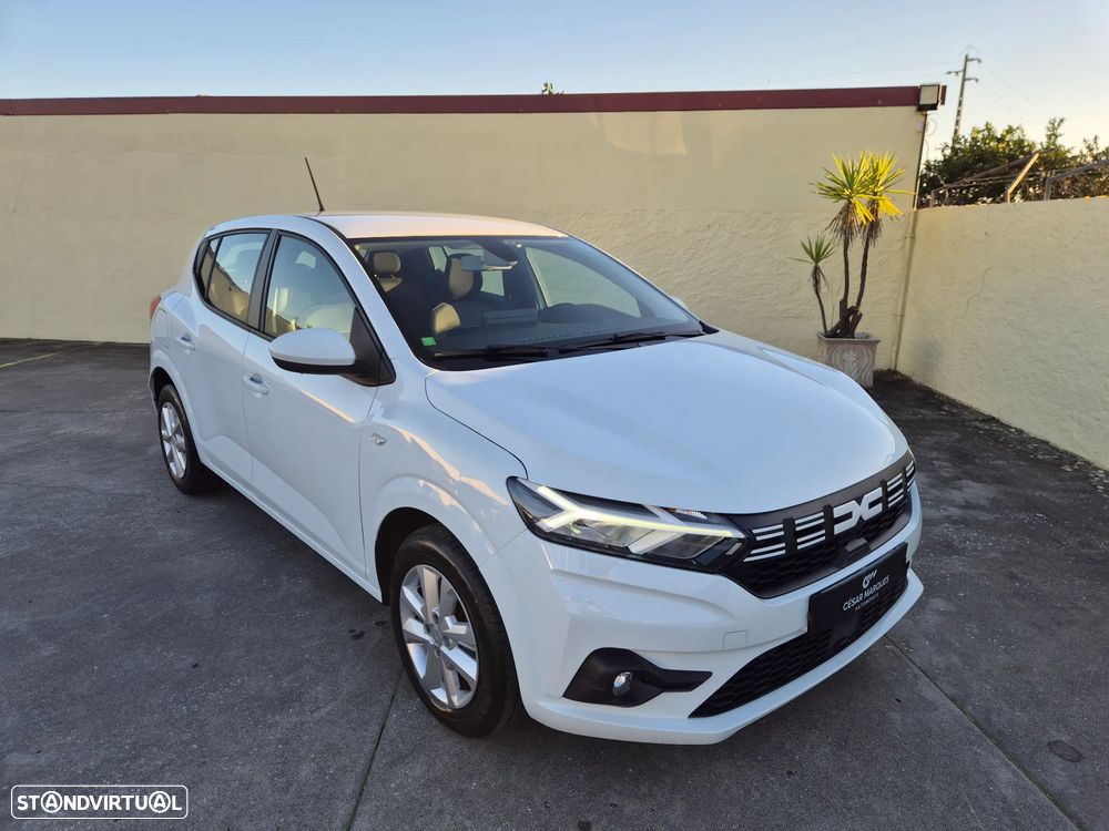 Dacia Sandero - 10
