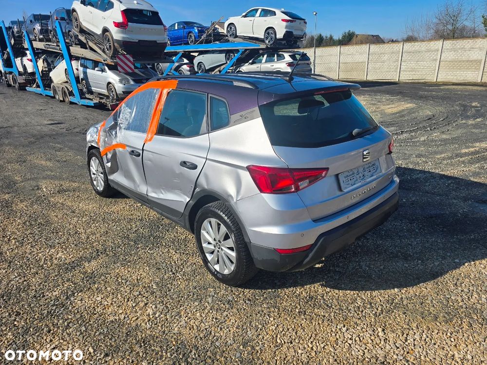 Seat Arona 1.0 Black Edition - 9