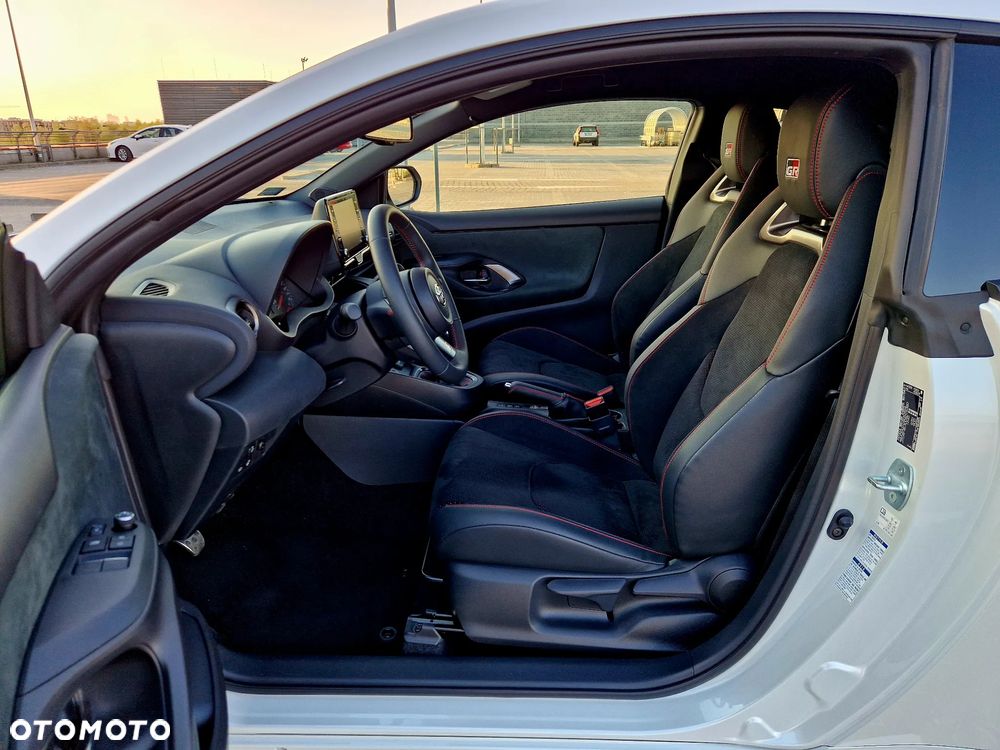 Toyota GR Yaris - 7