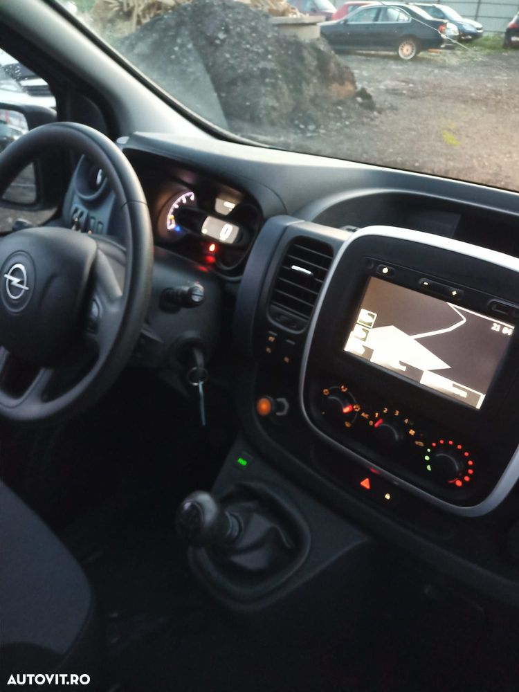 Opel Vivaro L1H1 S&S + - 11