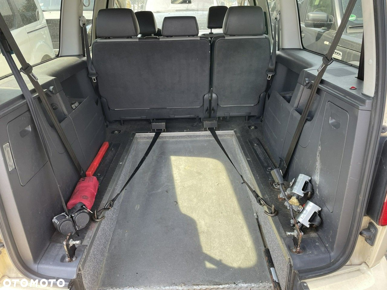 Volkswagen Caddy 2.0 TDI (7-Si.) Edition 30 - 18