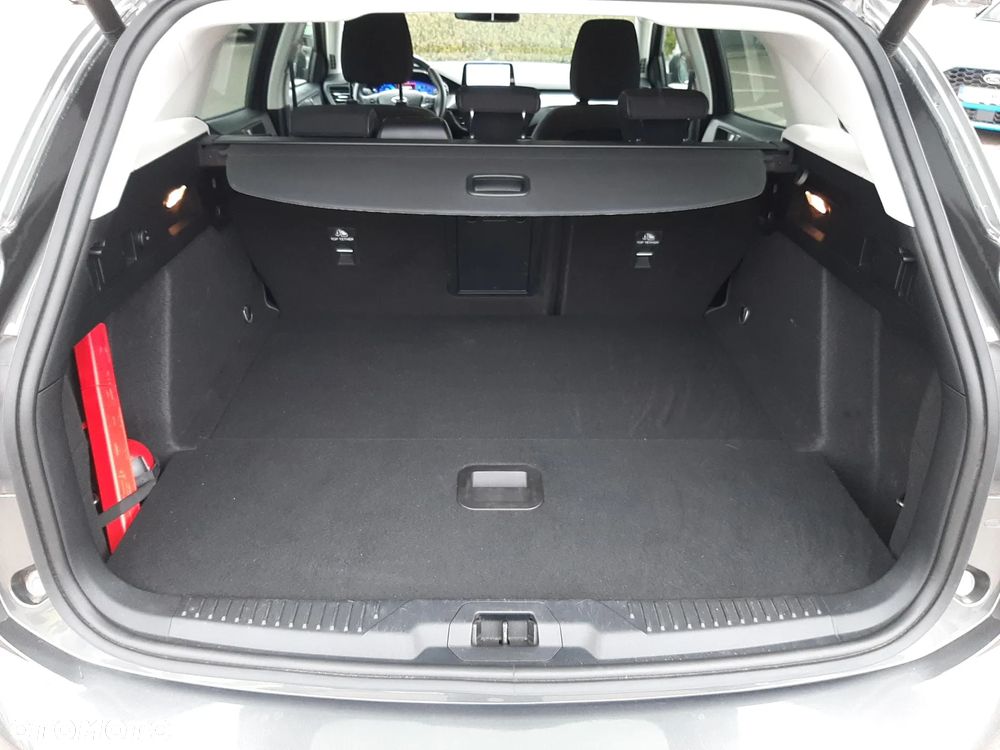 Ford Focus 2.0 EcoBlue Titanium - 14