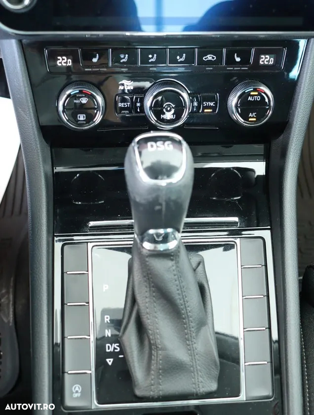 Skoda Superb 2.0 TDI DSG Ambition - 15