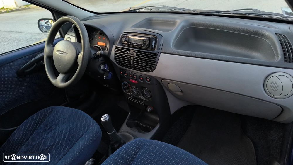 Fiat Punto 1.9 JTD HLX - 44