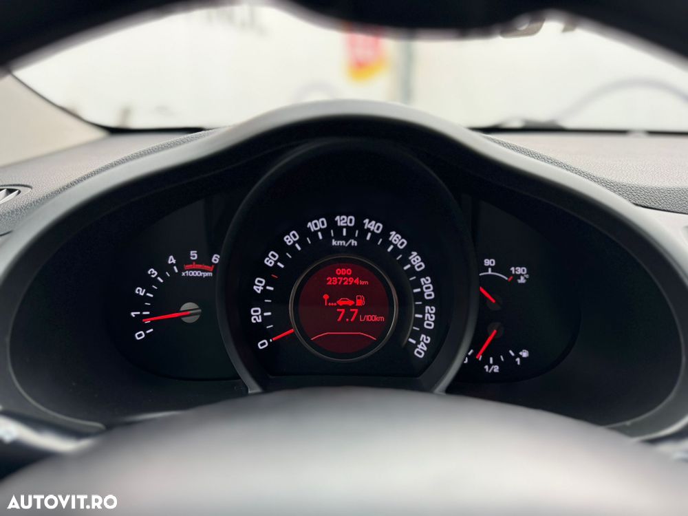 KIA Sportage 2011 — imagine 68