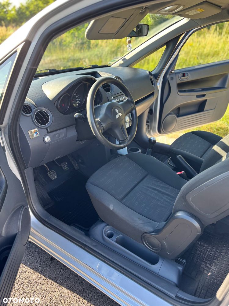 Mitsubishi Colt 1.1 Inform - 8