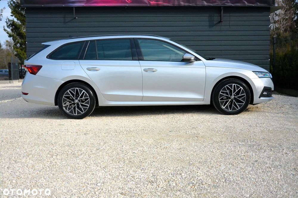 Skoda Octavia 1.5 TSI ACT Ambition - 8