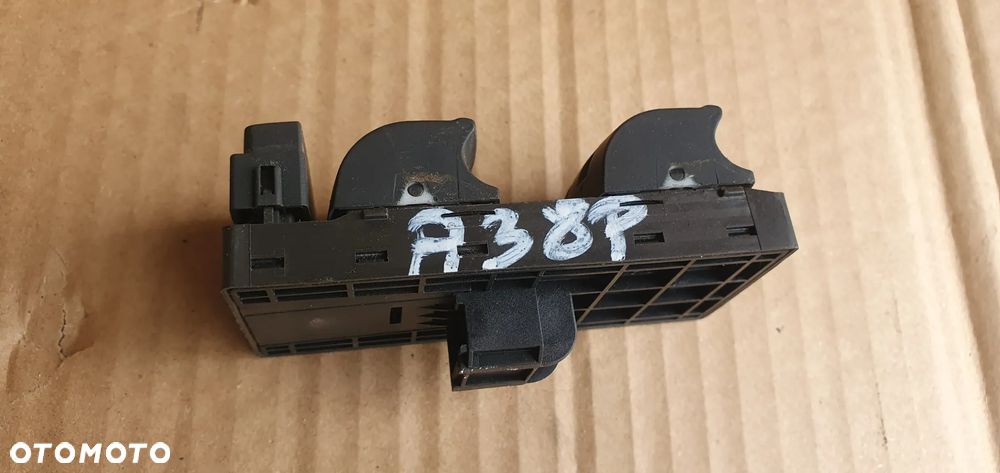 Przełącznik panel szyb lewy przód Audi A3 8P 4F0959851 - 8