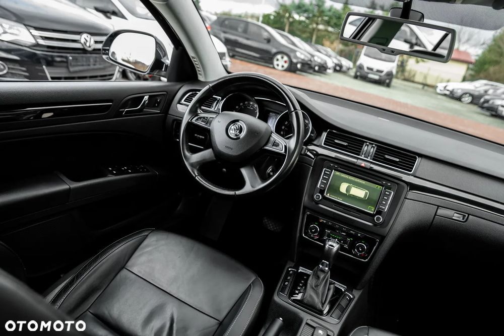 Skoda Superb 2.0 TDI Green tec 4x4 DSG Elegance - 24
