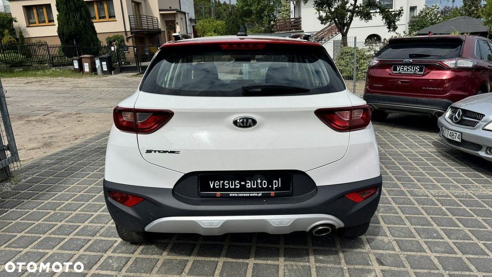 Kia Stonic - 5